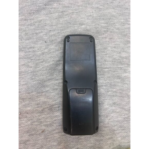 Yamaha Stereo AV Wireless Remote Control Black Model # RAV300 / WA22030 - Picture 4 of 6